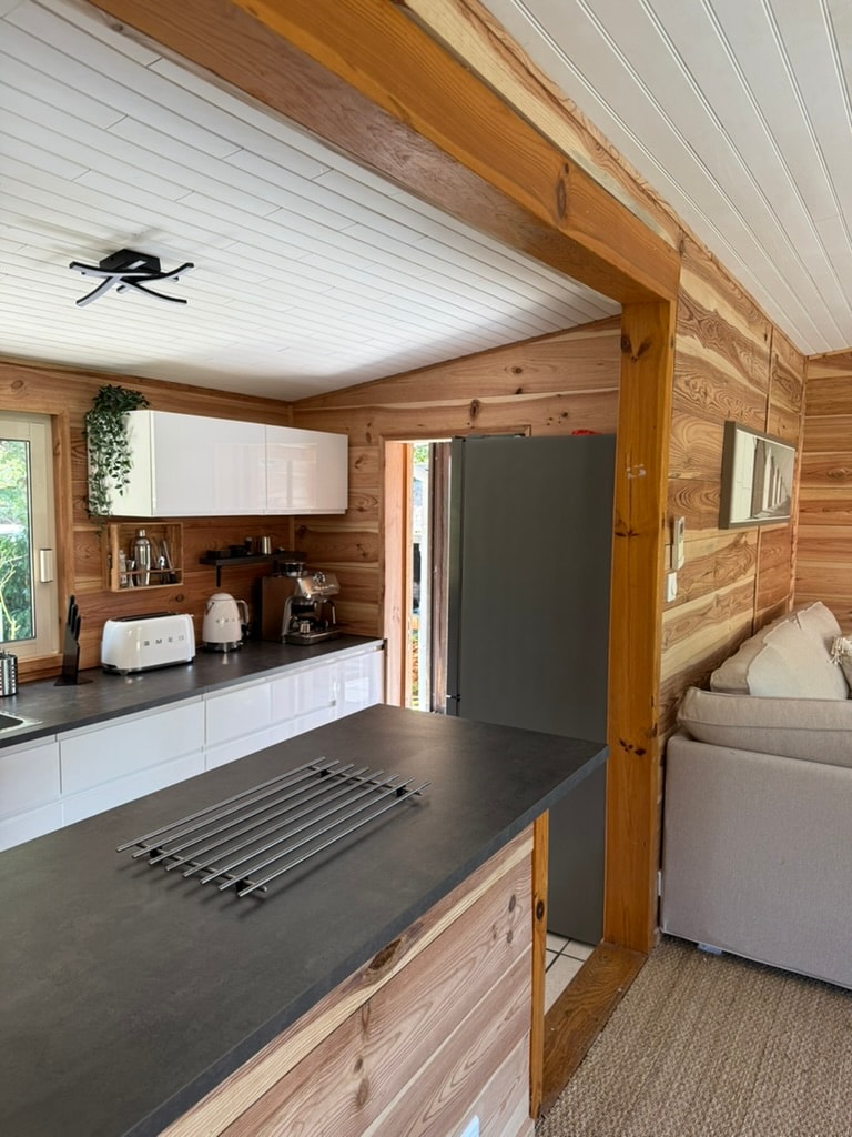 Cuisine moderne ouverte - Hebergement Biscarrosse Lac Charlet